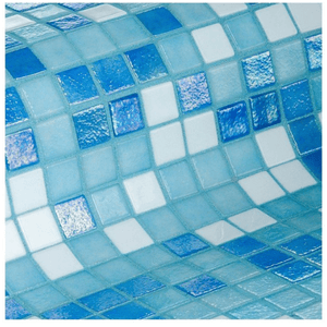 Mozaika szklana Ezarri, seria Iris MIX, kolor SKY-mozaika-Baseny.pl
